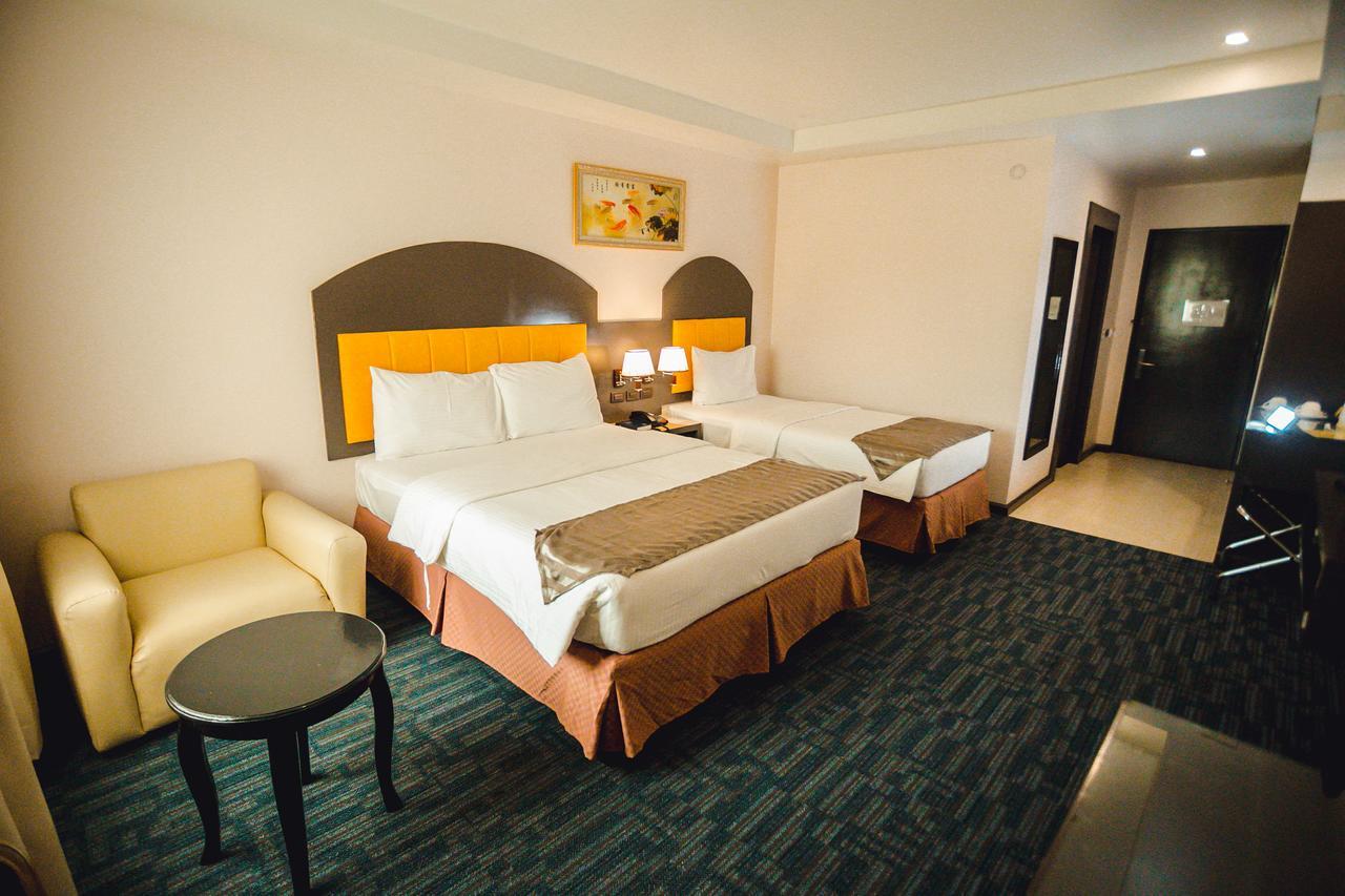 Butuan Grand Palace Hotel Butuan City Exterior photo