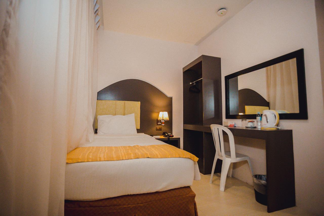 Butuan Grand Palace Hotel Butuan City Exterior photo